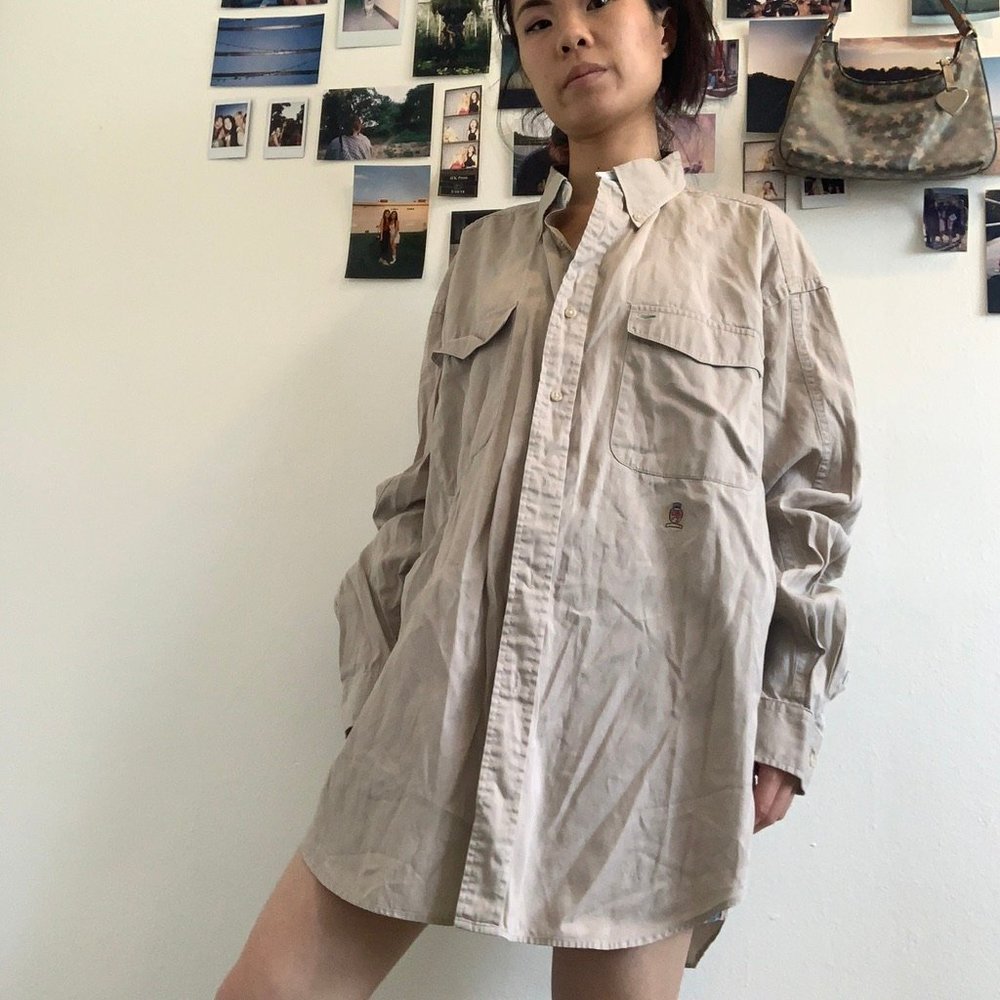 Vintage Tommy Hilfiger Khaki Button Down Shirt - Picture 4 of 8